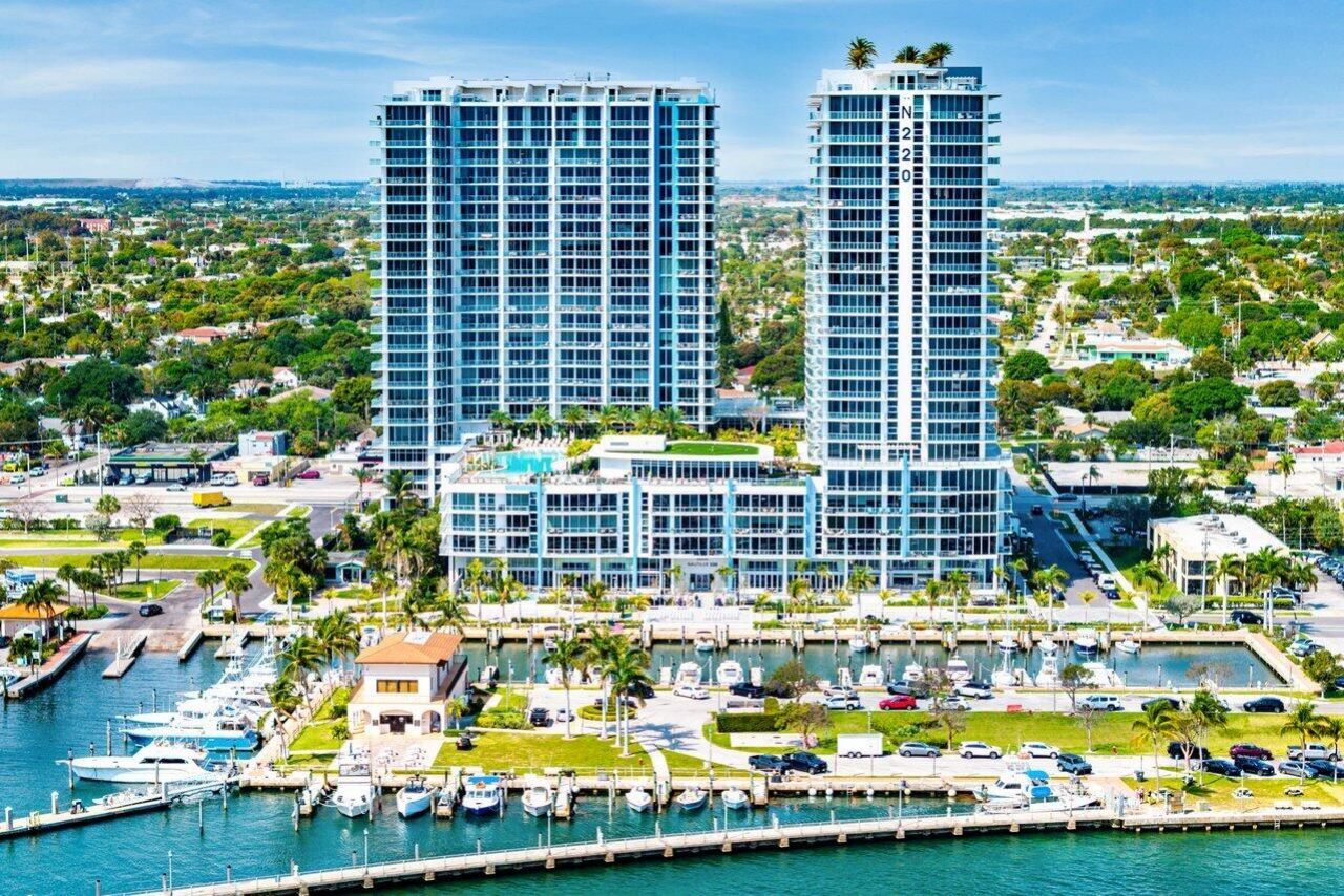 220 Lake Shore Drive, Unit 1415, Lake Park, FL 33403 Photo