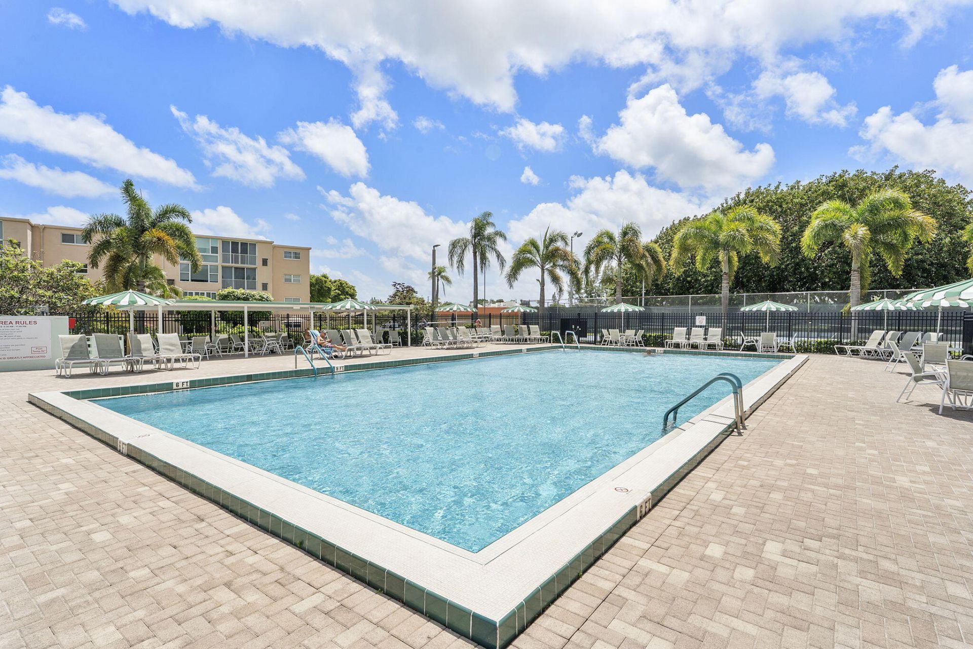 2515 NE 2nd Court, Unit 405, Boynton Beach, FL 33435 Photo