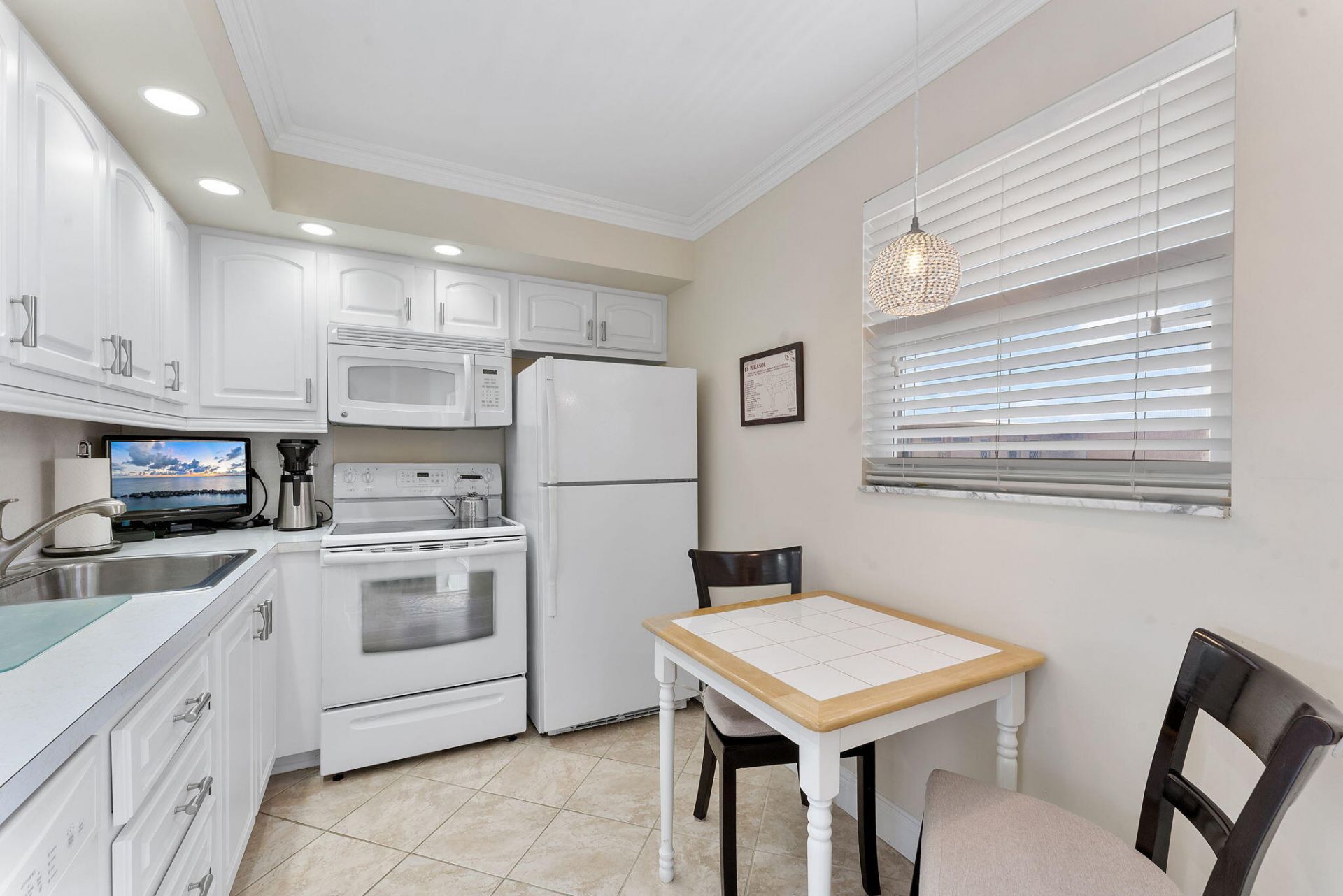 2515 NE 2nd Court, Unit 405, Boynton Beach, FL 33435 Photo