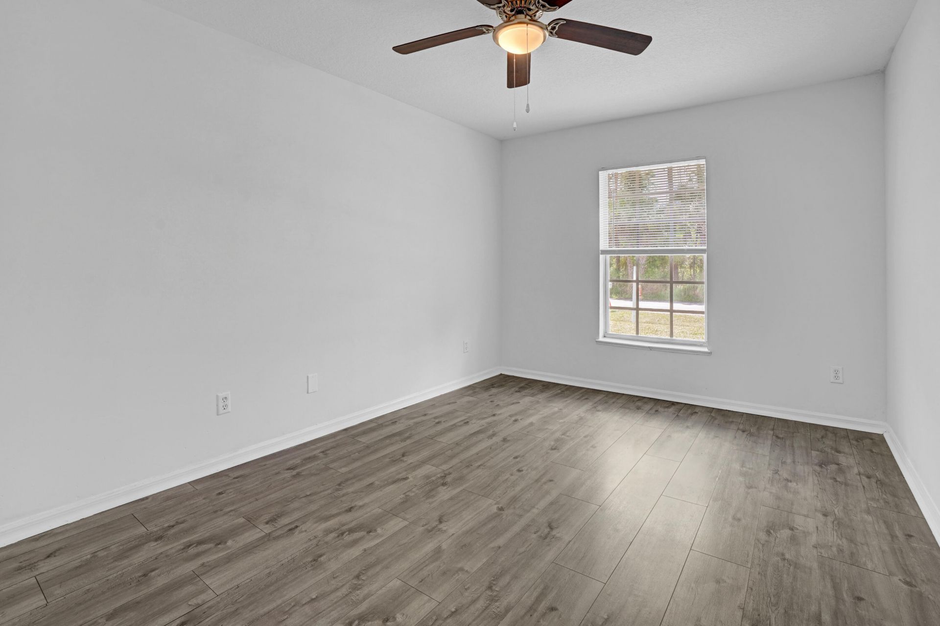 2125 SW Salvatierra Boulevard, Port Saint Lucie, FL 34987 Photo