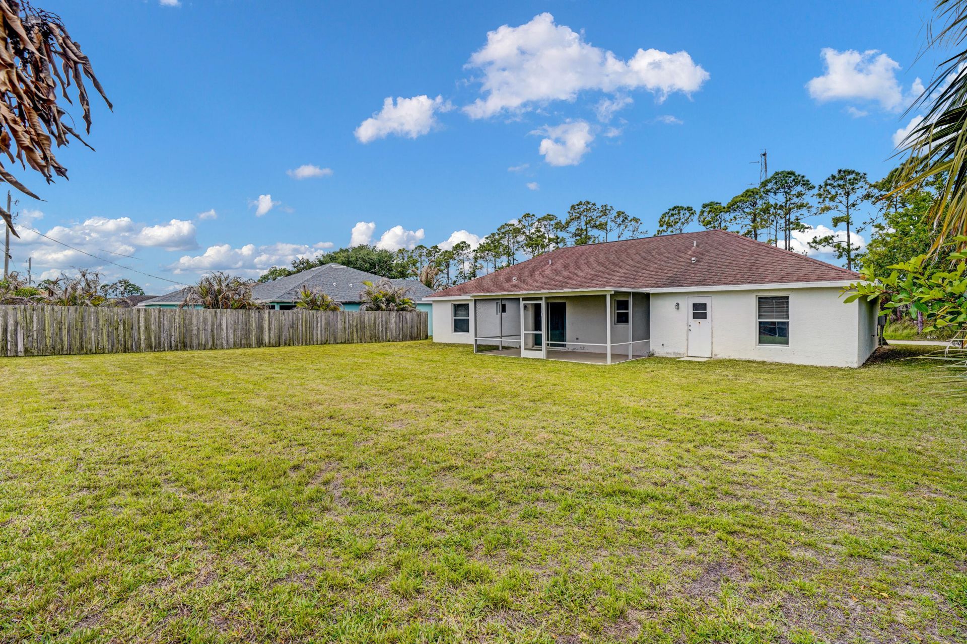 2125 SW Salvatierra Boulevard, Port Saint Lucie, FL 34987 Photo