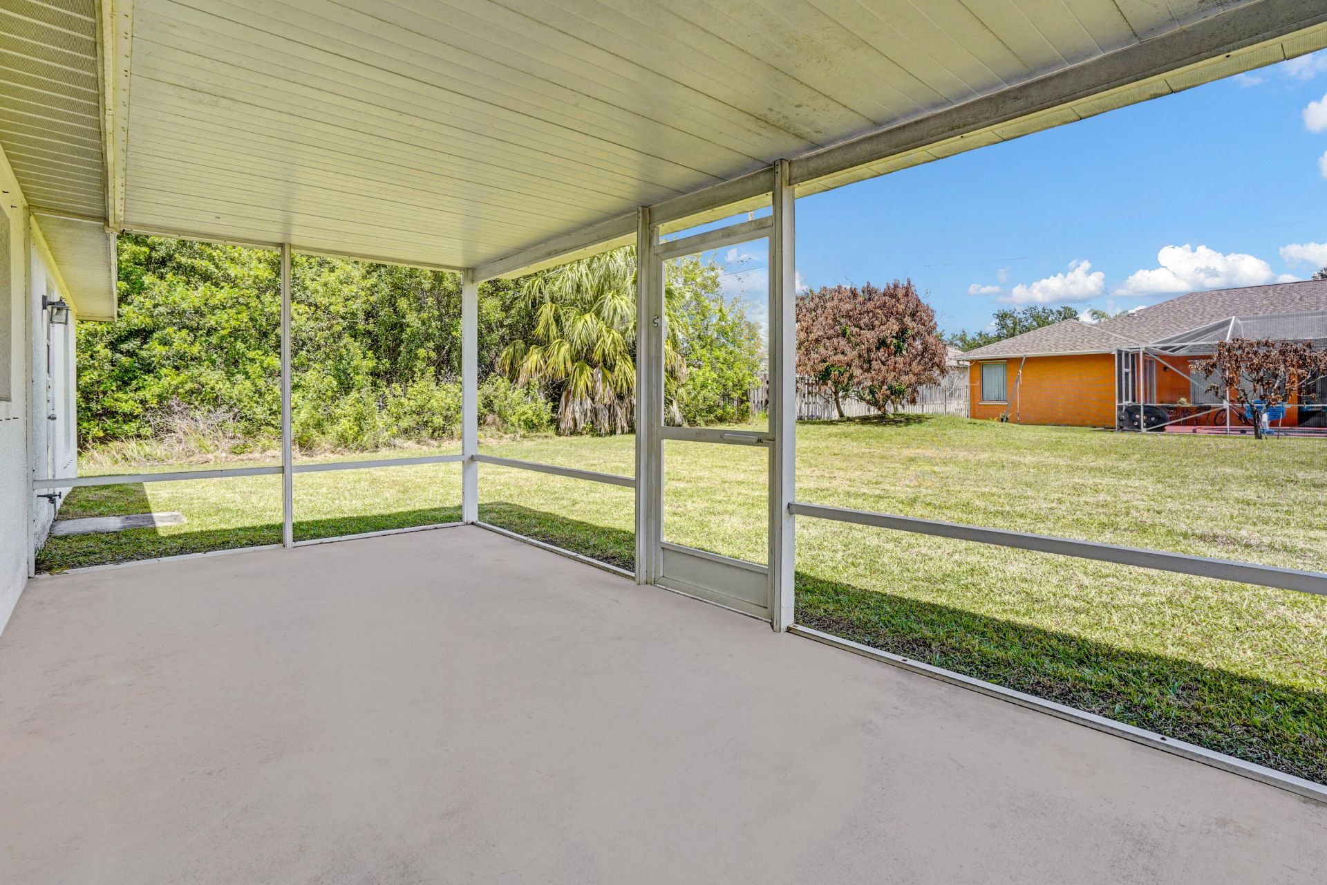 2125 SW Salvatierra Boulevard, Port Saint Lucie, FL 34987 Photo