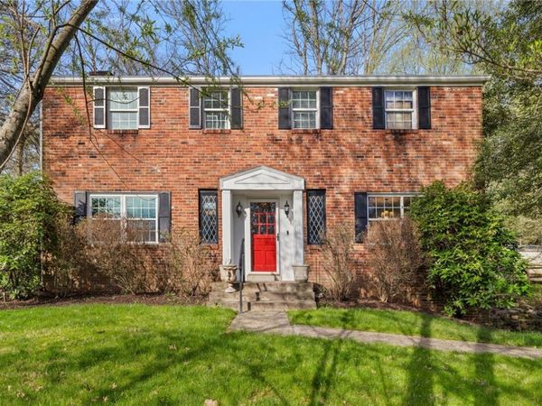 112 Eton Dr, Pittsburgh, PA 15215