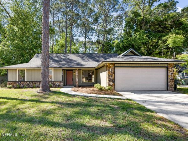 1476 RIVERGATE Drive, Jacksonville, FL 32223