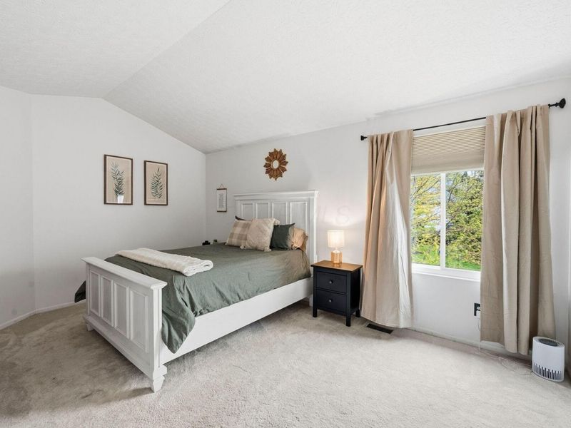 6271 Hyland Drive , Dublin, OH 43017 Photo 11