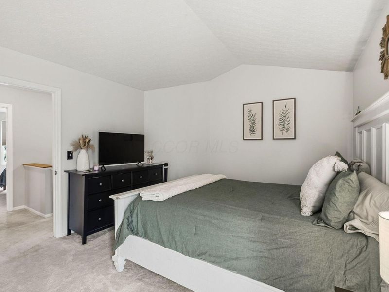 6271 Hyland Drive , Dublin, OH 43017 Photo 12