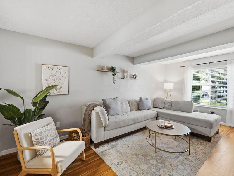 6271 Hyland Drive , Dublin, OH 43017 Photo 4