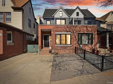 67-38 6th Avenue , Brooklyn, NY 11220