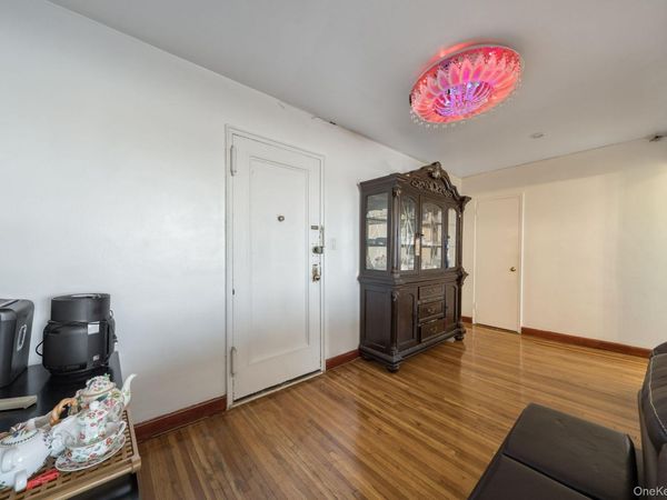 143-50 Hoover Avenue , Unit 306, Briarwood, NY 11435