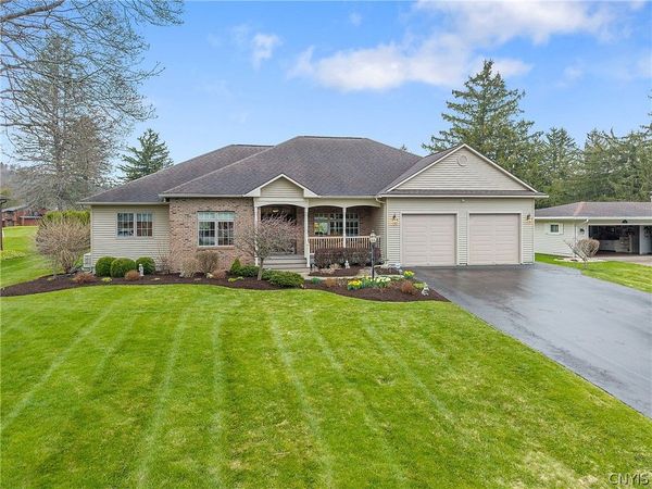 1239 Bell Dr, Cortland, NY 13045