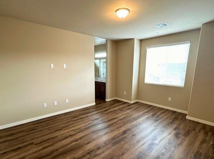 4932 Cavestone Road, Sun Valley, NV 89433 Photo