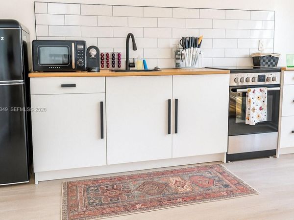 301 86th St, Unit 303-4A, Miami Beach, FL 33141