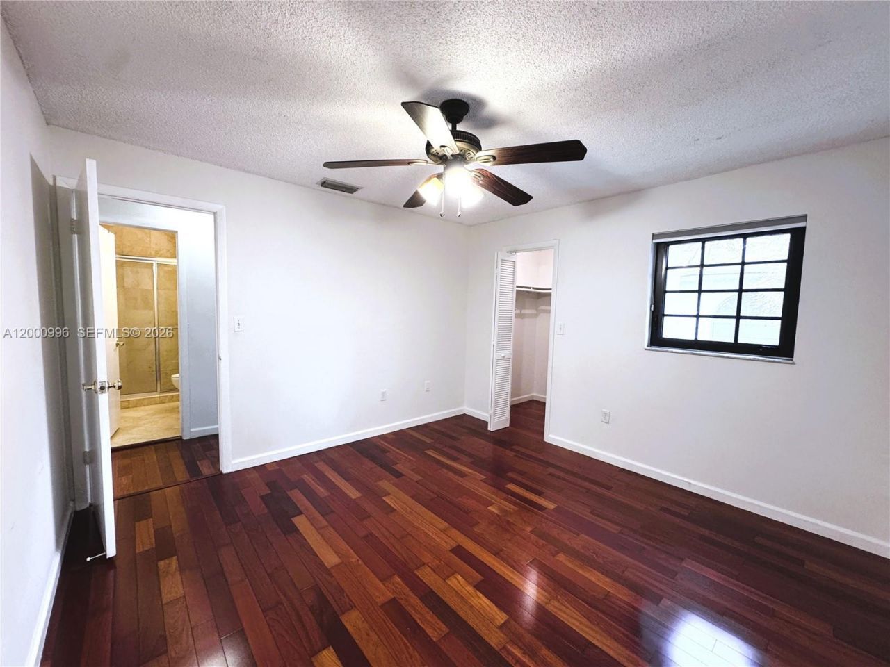 3054 Center St, Unit 3054, Miami, FL 33133 Photo