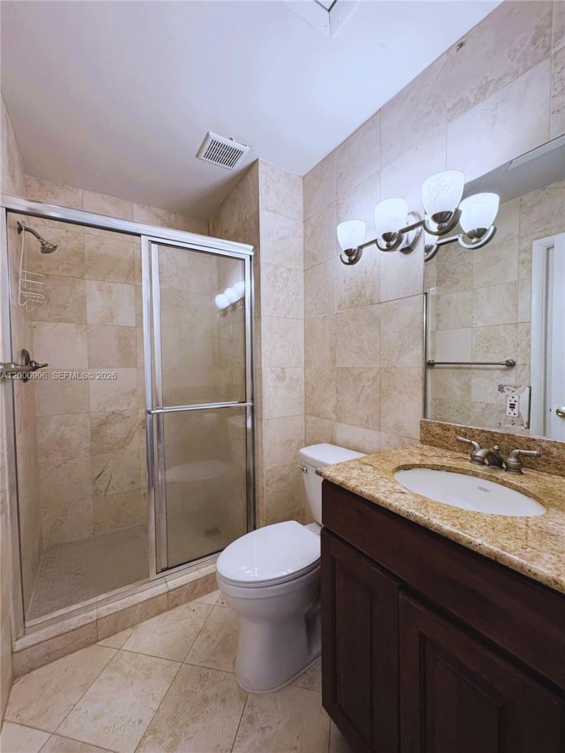 3054 Center St, Unit 3054, Miami, FL 33133 Photo