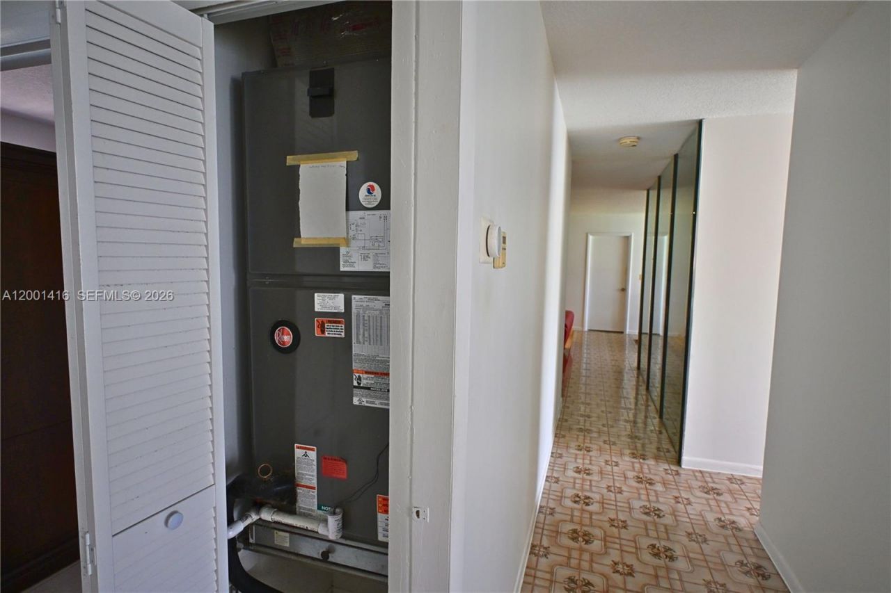 13931 SW 105th St, Miami, FL 33186 Photo