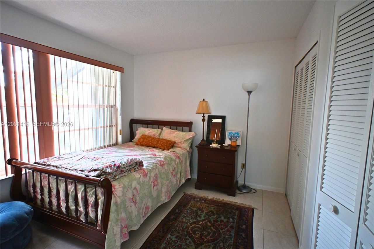 13931 SW 105th St, Miami, FL 33186 Photo