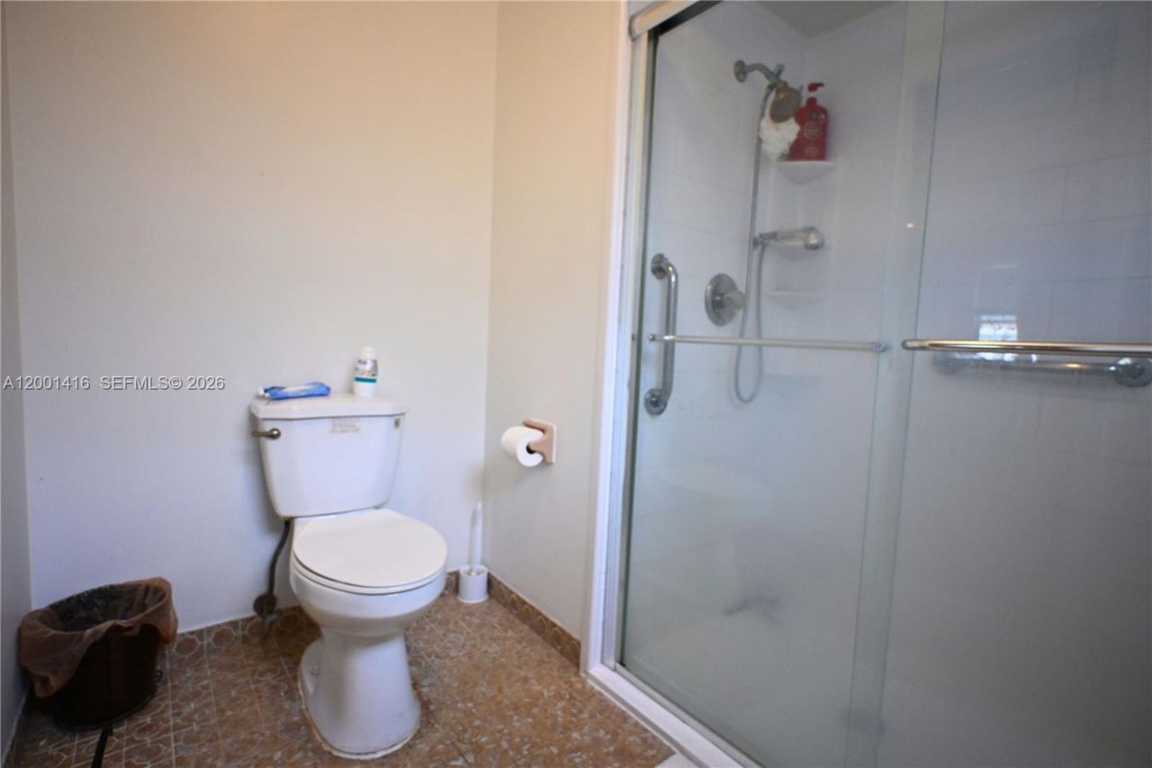 13931 SW 105th St, Miami, FL 33186 Photo