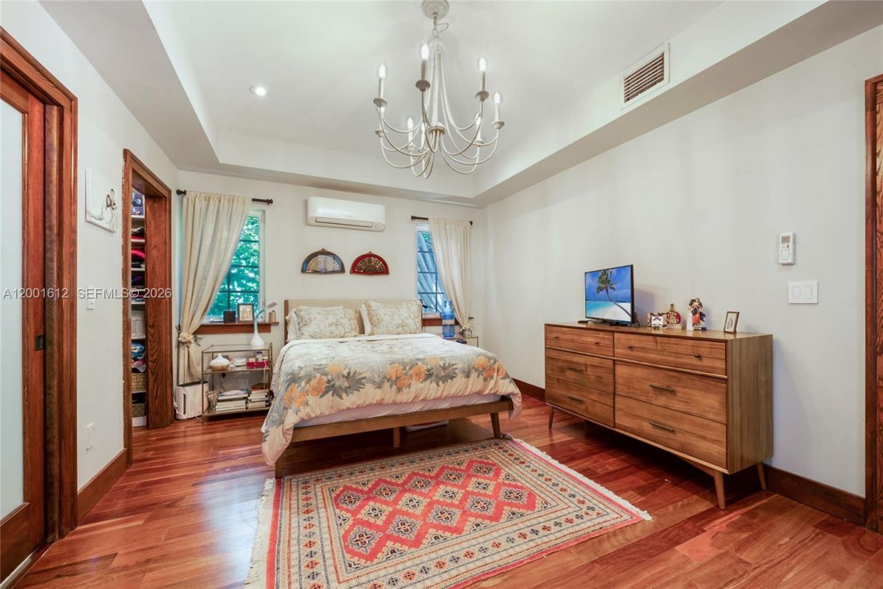 1029 Milan Ave, Unit 1029, Coral Gables, FL 33134 Photo