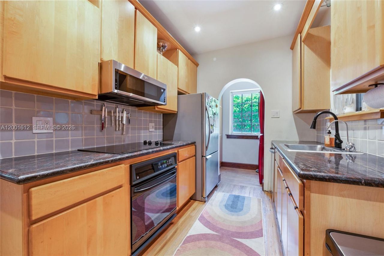 1029 Milan Ave, Unit 1029, Coral Gables, FL 33134 Photo