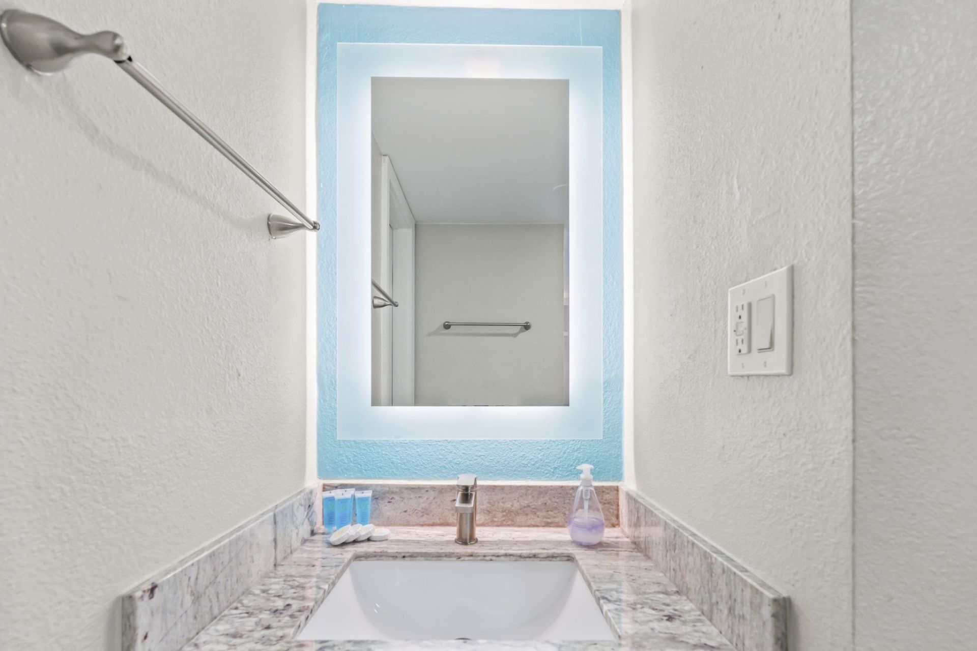 7200 N Ocean Blvd. Photo 18