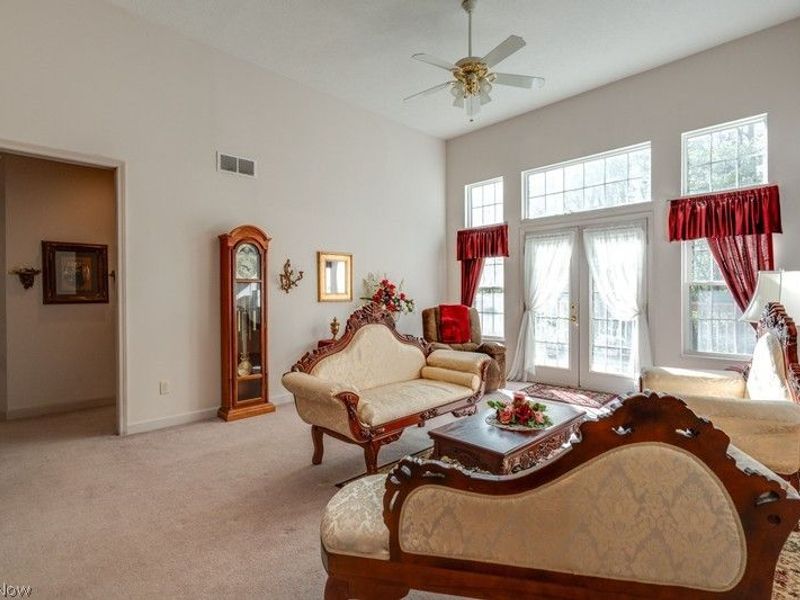 156 Penrose Court, Elyria, OH 44035 Photo 19