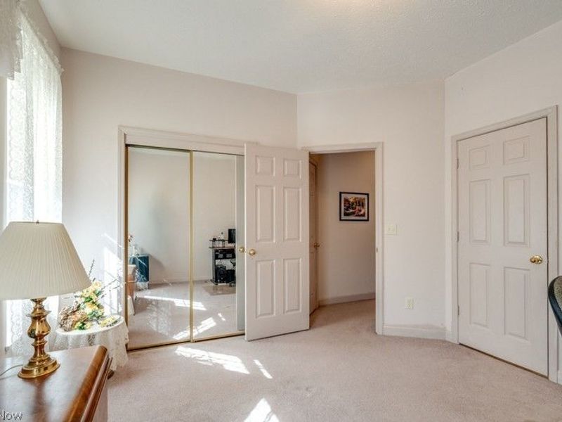 156 Penrose Court, Elyria, OH 44035 Photo 37