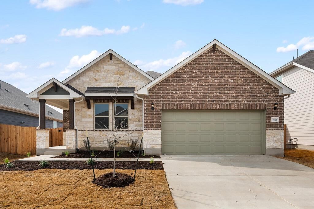 9721 Serene Bliss Ln, Buda, TX 78610 Main Photo
