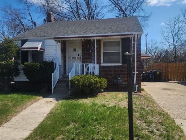 20022 Greenlawn Street, Detroit, MI 48221
