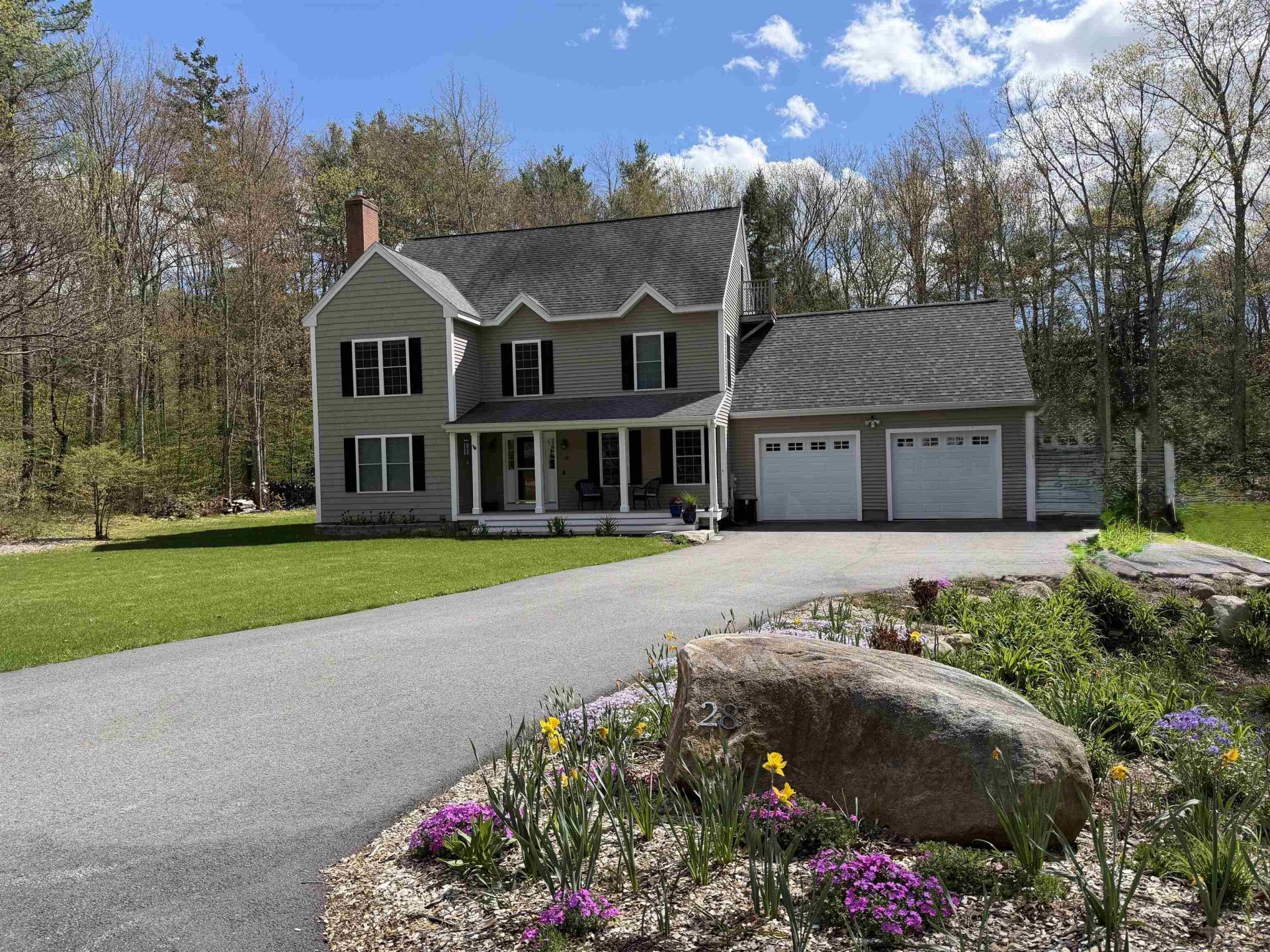 28 Fieldstone Drive, Dover, NH 03820 Main Photo