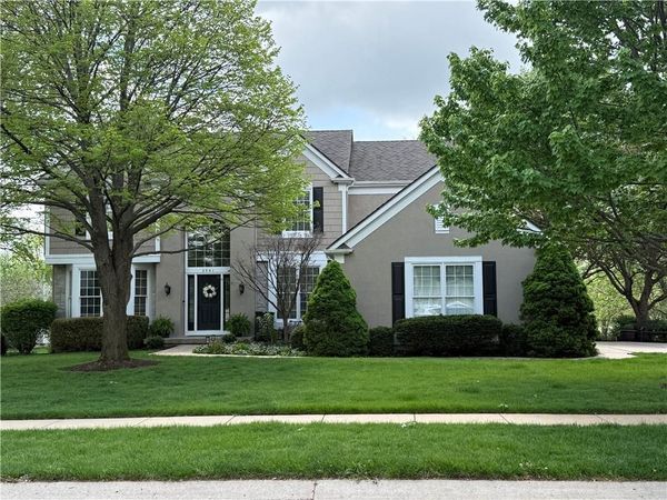 3541 W 143rd Terrace, Leawood, KS 66224