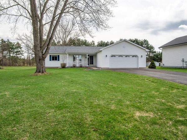 5211 E Hamilton Avenue, Eau Claire, WI 54701