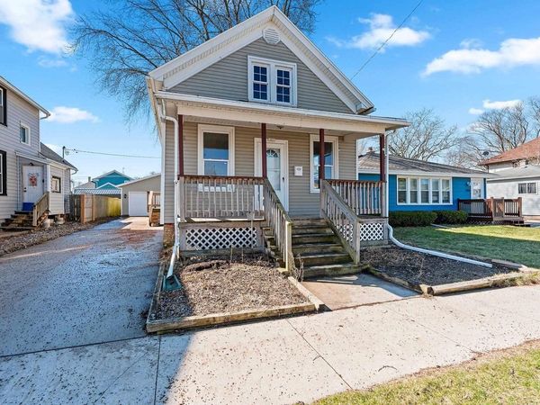 1401 HEERMANN COURT, Sheboygan, WI 53081