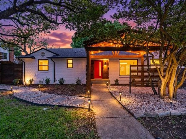 7041 Freemont Street, Dallas, TX 75231