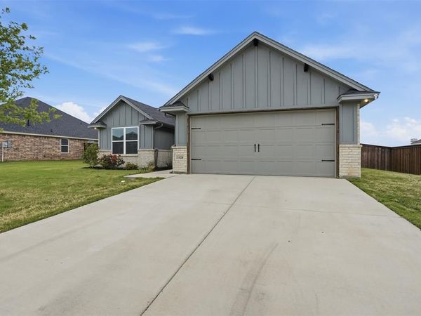 11828 Serval Street, Godley, TX 76044