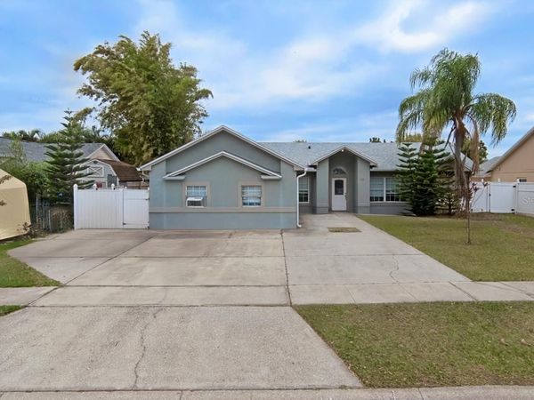 233 RED MAPLE DRIVE , KISSIMMEE, FL 34743