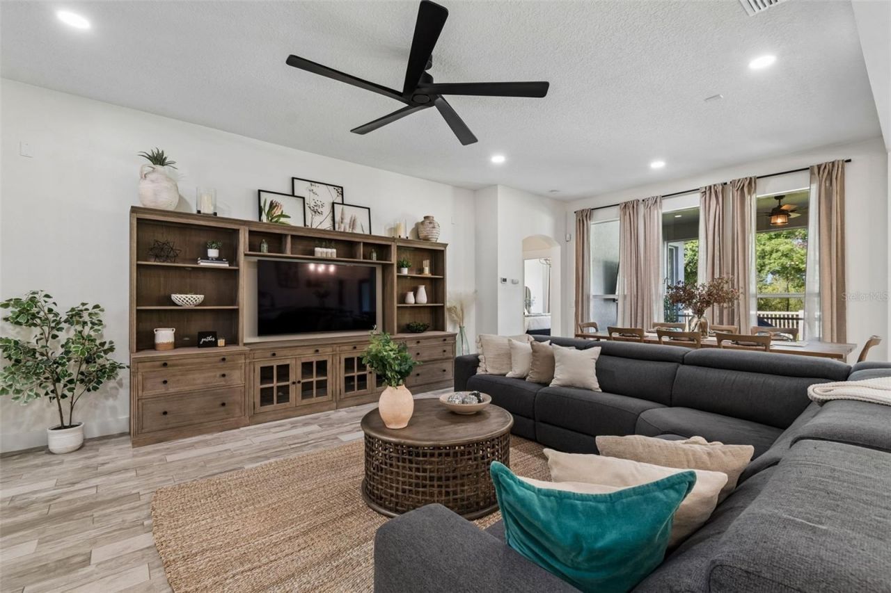 7441 Ambleside Drive, Land O Lakes, FL 34637 Photo