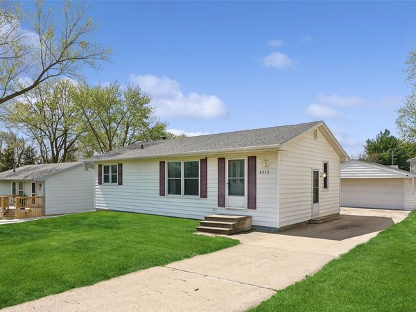 4512 SE 6th Street, Des Moines, IA 50315