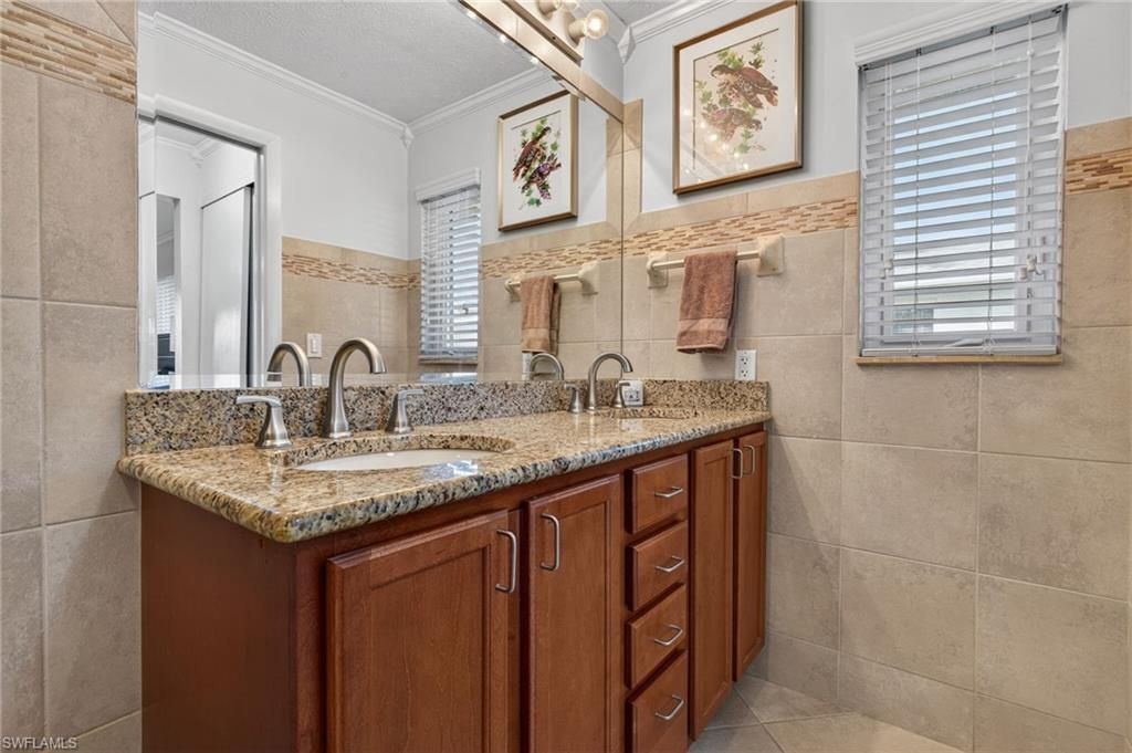 1305 SE 14th St, Cape Coral, FL 33990 Photo