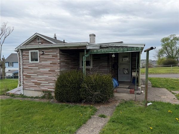 126 Hogsett St, Uniontown, PA 15401