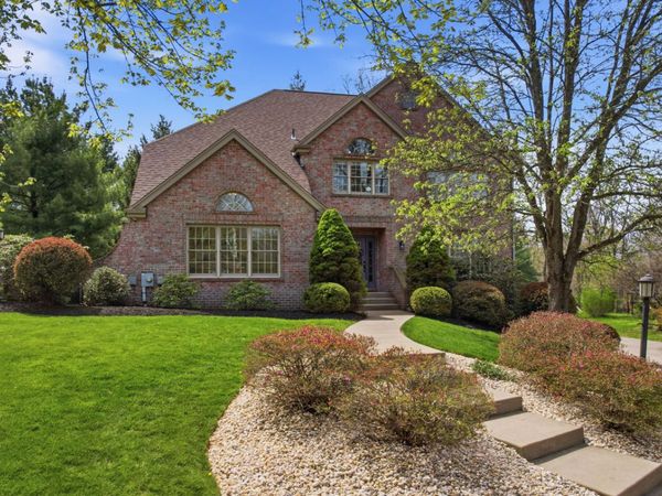 2608 Carriage House Drive, Allison Park, PA 15101