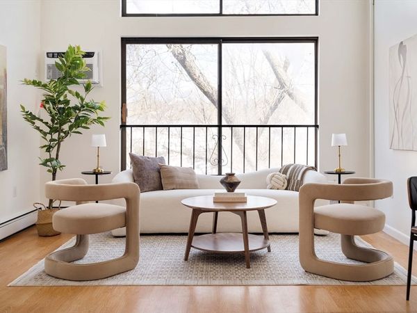 993 Massachusetts Ave, Unit 203, Arlington, MA 02476