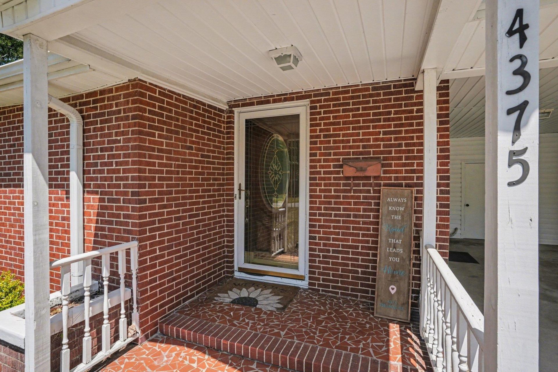 4375 Thomas St. Photo 6