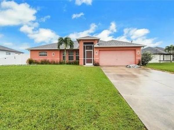 2840 NW 2ND TERRACE , Cape Coral, FL 33993