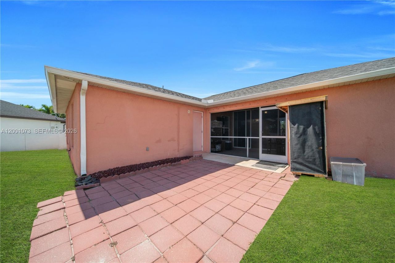 2840 NW 2nd Terrace, Cape Coral, FL 33993 Photo