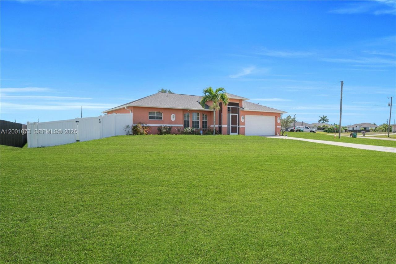 2840 NW 2nd Terrace, Cape Coral, FL 33993 Photo