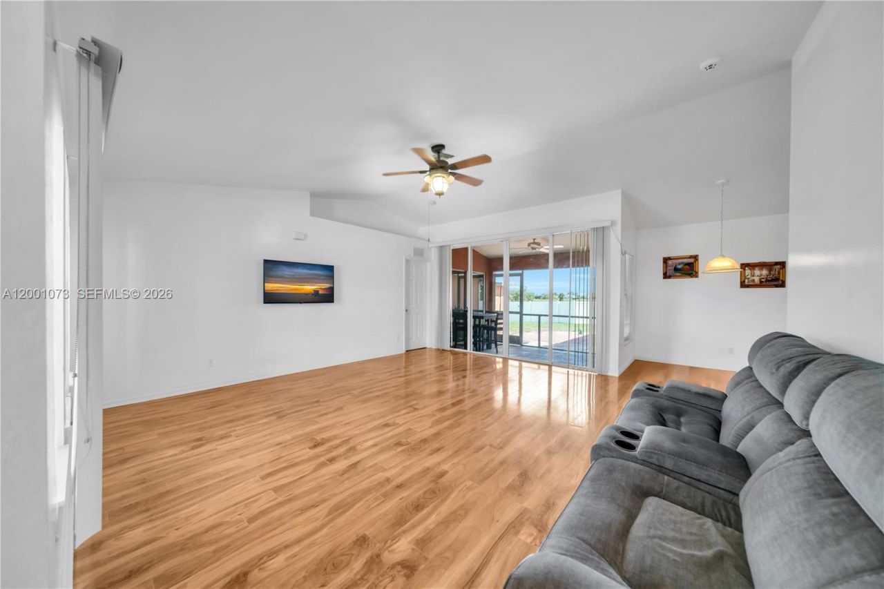 2840 NW 2nd Terrace, Cape Coral, FL 33993 Photo