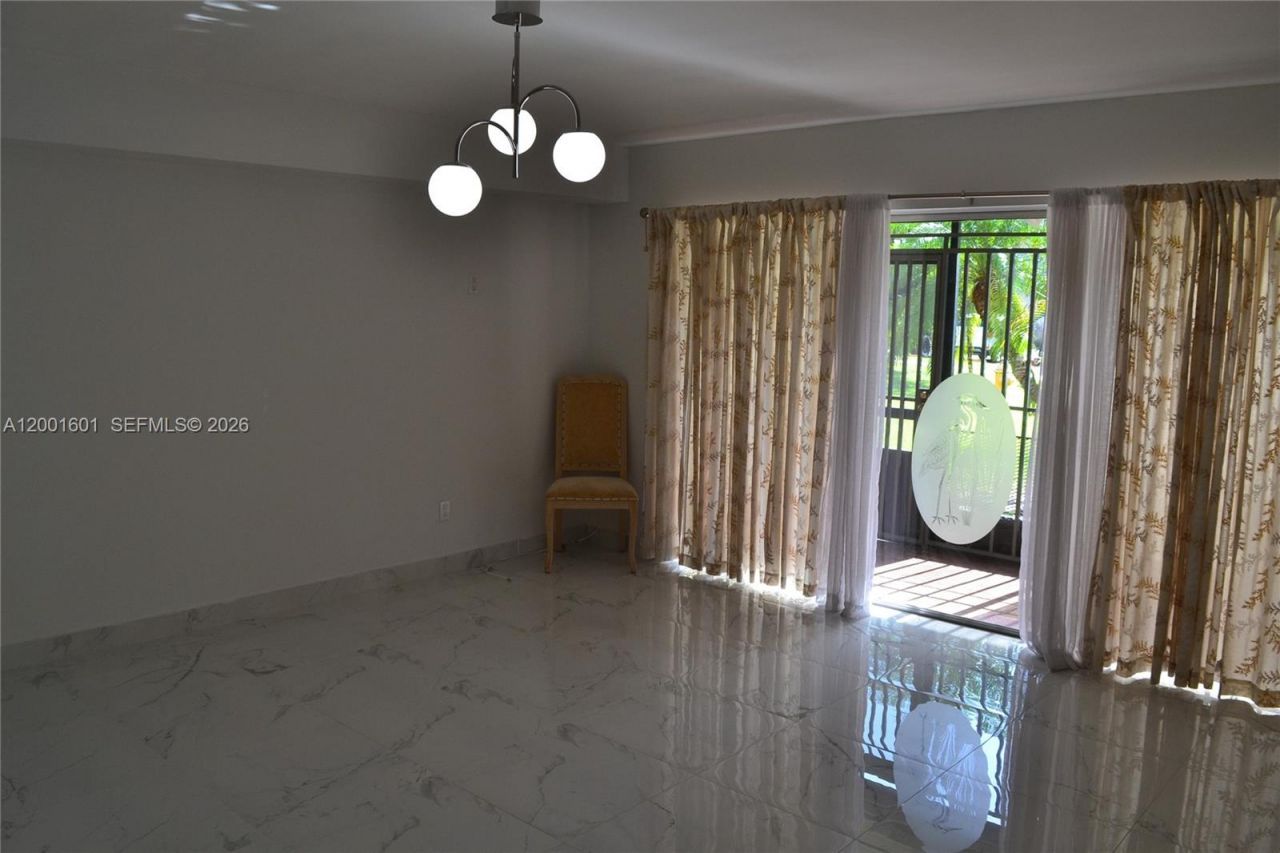 220 NW 87th Ave, Unit K110, Miami, FL 33172 Photo