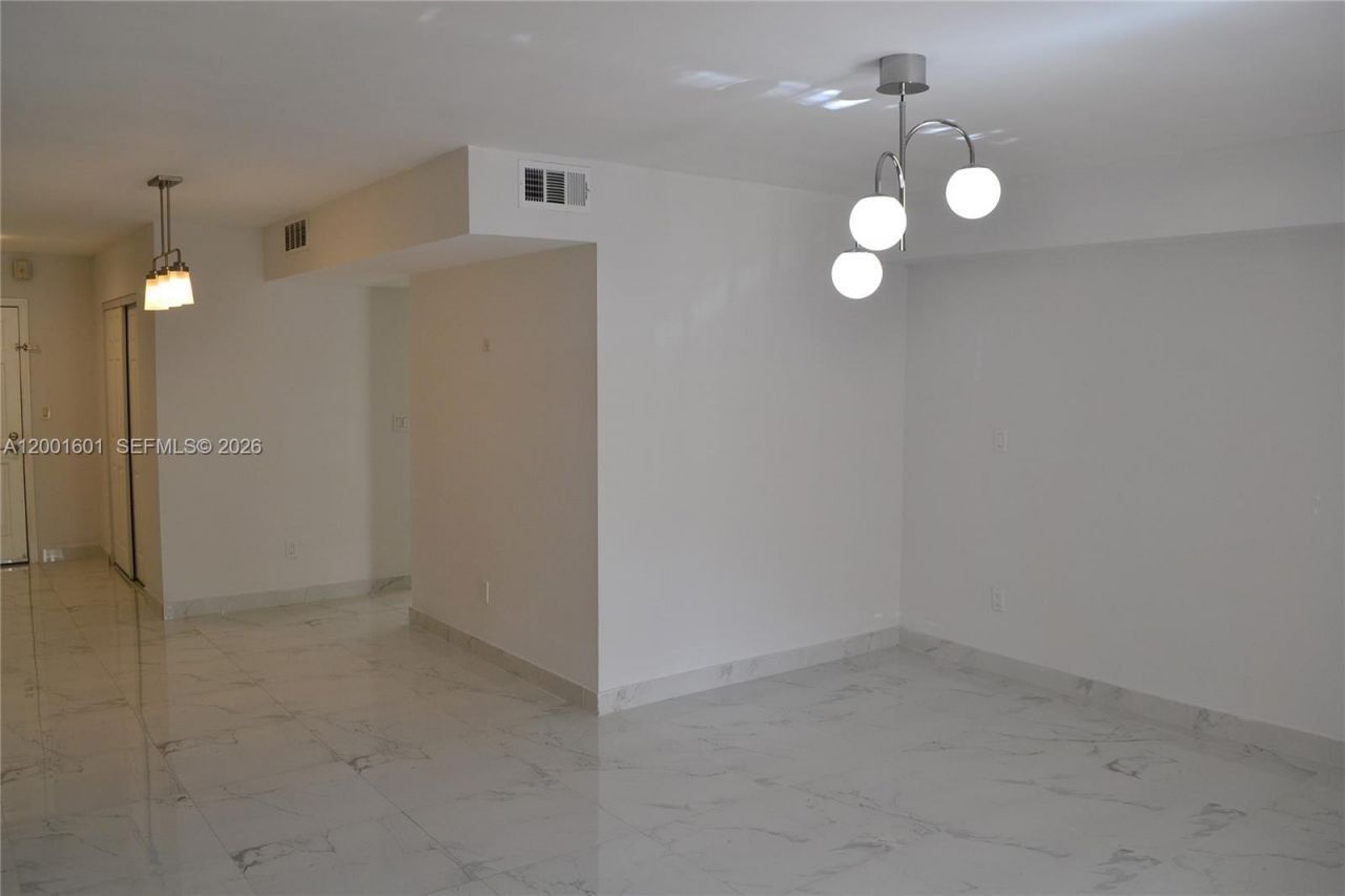 220 NW 87th Ave, Unit K110, Miami, FL 33172 Photo