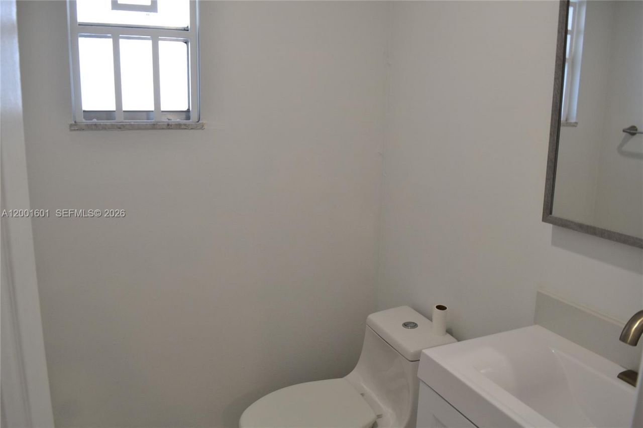 220 NW 87th Ave, Unit K110, Miami, FL 33172 Photo