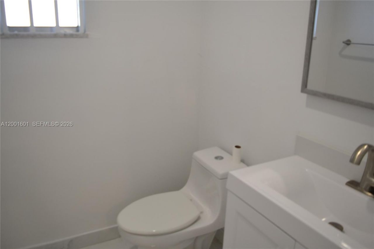 220 NW 87th Ave, Unit K110, Miami, FL 33172 Photo